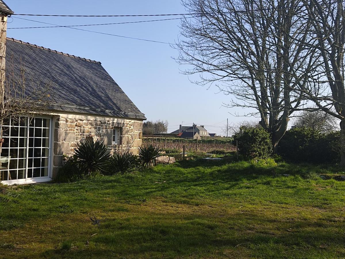 Petite Maison Du Manoir De Keryvoas Kerlouan Exterior photo